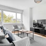 Rent 3 bedroom apartment of 883 m² in Basel