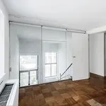 Rent 3 bedroom apartment in Manhattan