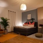 Miete 1 Schlafzimmer wohnung von 85 m² in Chemnitz