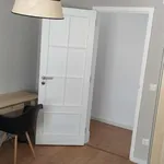 Rent a room in lisbon