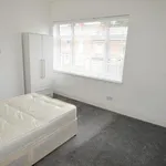 Rent 4 bedroom flat in Birmingham