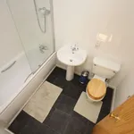 Rent 2 bedroom flat in Scotland