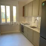 Rent 3 bedroom apartment of 120 m² in Milano