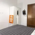 Rent a room in rome