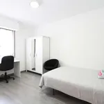 Rent a room of 96 m² in madrid