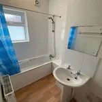 Rent 4 bedroom flat in Broxtowe