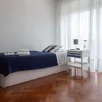 Rent a room in porto