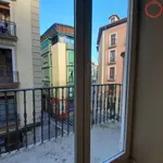 Alquilo 2 dormitorio apartamento de 85 m² en Pamplona - Iruña