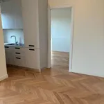 Rent 2 bedroom apartment of 45 m² in Milan