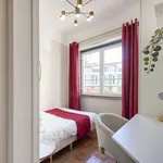 Rent a room in lisbon