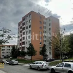 Pronajměte si 3 ložnic/e byt o rozloze 68 m² v Zlín