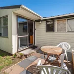 Rent 4 bedroom house in Papamoa