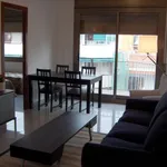 Alquilo 4 dormitorio apartamento de 95 m² en Barcelona']