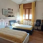 Rent 3 bedroom apartment of 120 m² in Naples