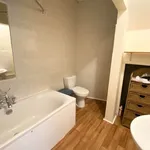 Rent 3 bedroom apartment in East Midlands