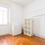 Rent a room in lisbon