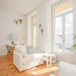 Rent 1 bedroom apartment of 60 m² in Porto