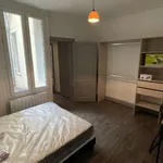 Rent 2 bedroom apartment of 43 m² in Limoges