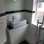 Room to rent in Room 2, Allen Road, Northampton NN1