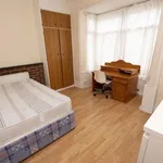 Rent 6 bedroom apartment in West Midlands