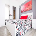 Rent a room in Milan