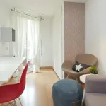 Rent a room of 124 m² in Barcelona