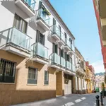 Rent 2 bedroom apartment in malaga