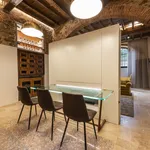 Rent 1 bedroom apartment of 95 m² in Florence