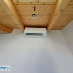 Affitto 4 camera appartamento di 85 m² in Bologna