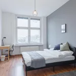 Miete 8 Schlafzimmer wohnung in Berlin