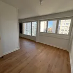 Appartement de 70 m² avec 4 chambre(s) en location à MACON