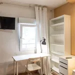 Rent a room of 70 m² in madrid