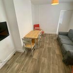 Rent 4 bedroom flat in Wales