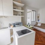 Appartement de 220 m² avec 1 chambre(s) en location à Paris