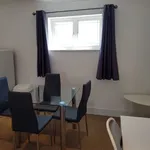 Rent 2 bedroom flat in Colchester