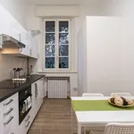 Rent a room of 75 m² in milan