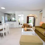 Rent 4 bedroom house of 1700 m² in Marbella