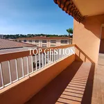 Rent 2 bedroom apartment of 56 m² in Sanary-sur-Mer