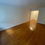 Rent 1 bedroom apartment in Queens