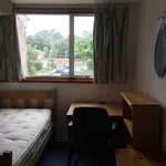 Rent 6 bedroom house in Canterbury