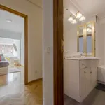 Rent a room of 180 m² in madrid