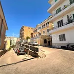 Rent 2 bedroom apartment of 40 m² in Napoli