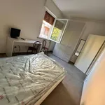 Rent 4 bedroom apartment of 90 m² in ferrara