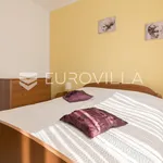 Rent 2 bedroom apartment of 126 m² in Zagreb