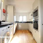 Rent 4 bedroom house in Reigate and Banstead