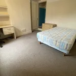 Rent 4 bedroom house in East Midlands