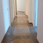 Rent 3 bedroom apartment of 136 m² in Genova