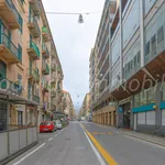 Affitto 3 camera appartamento di 77 m² in Savona