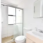 Rent 3 bedroom apartment in New York City