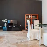 Rent 1 bedroom apartment of 85 m² in milan